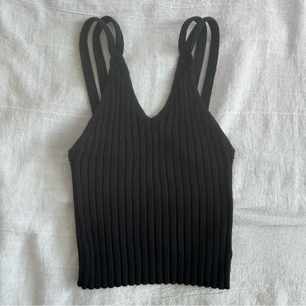 Black Ribbed Knit Cropped Tank Top by Revamped